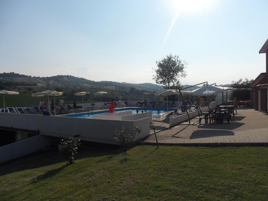 Fattoria Cerreto Ξενοδοχείο Mosciano SantʼAngelo Εξωτερικό φωτογραφία